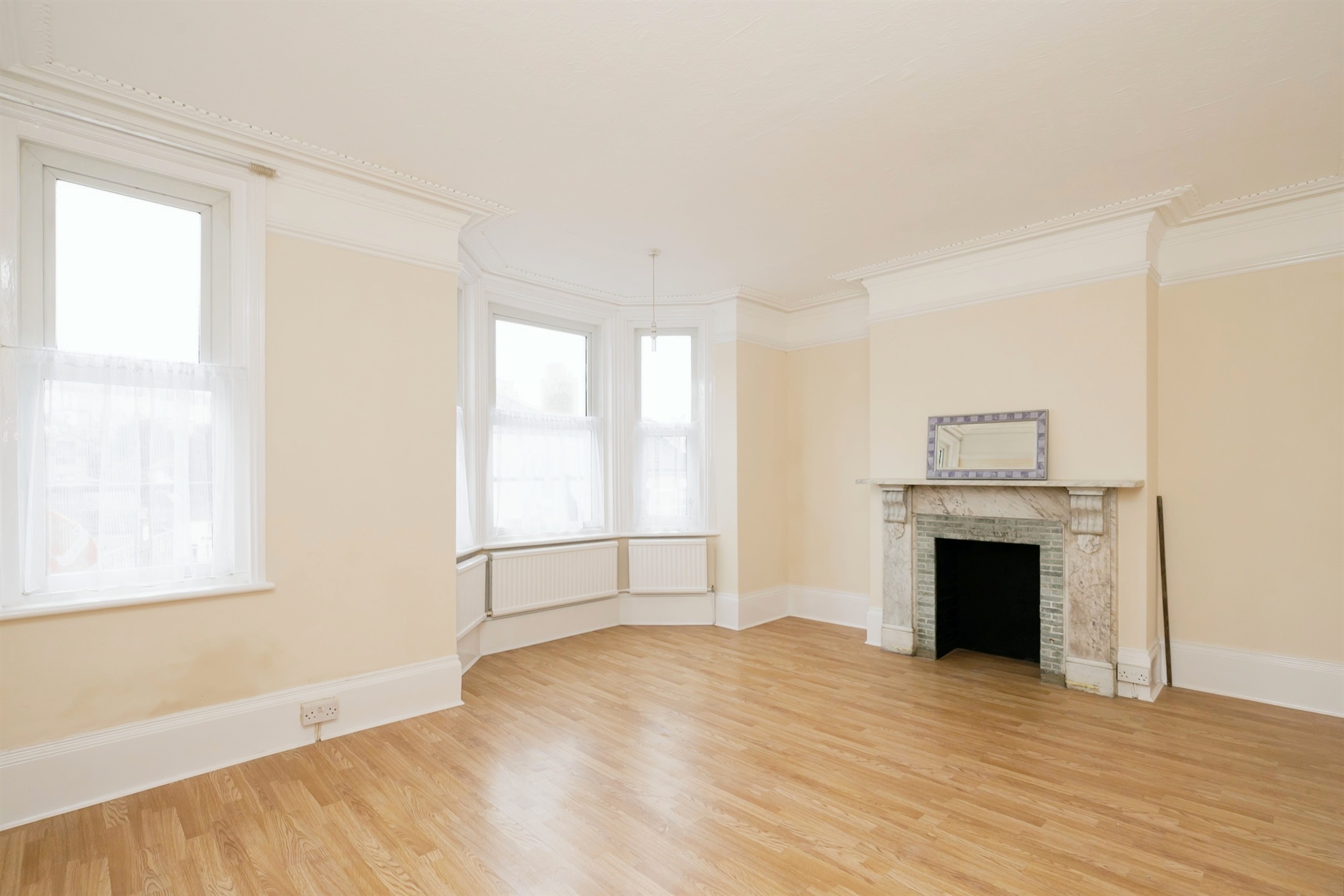 3 bed Apartment