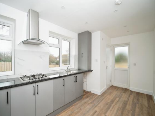 3 bed Semi-Detached