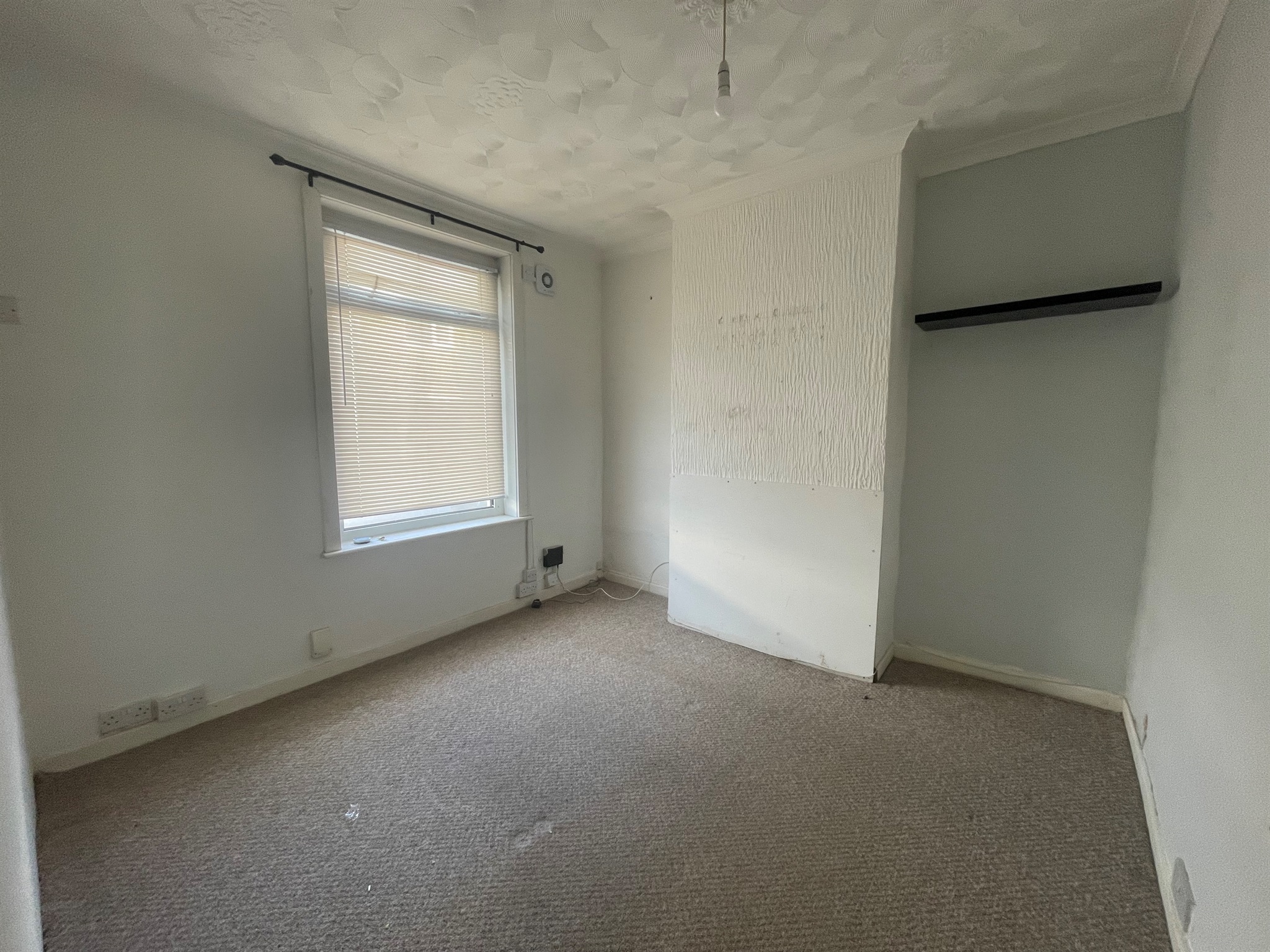 2 bed Terraced