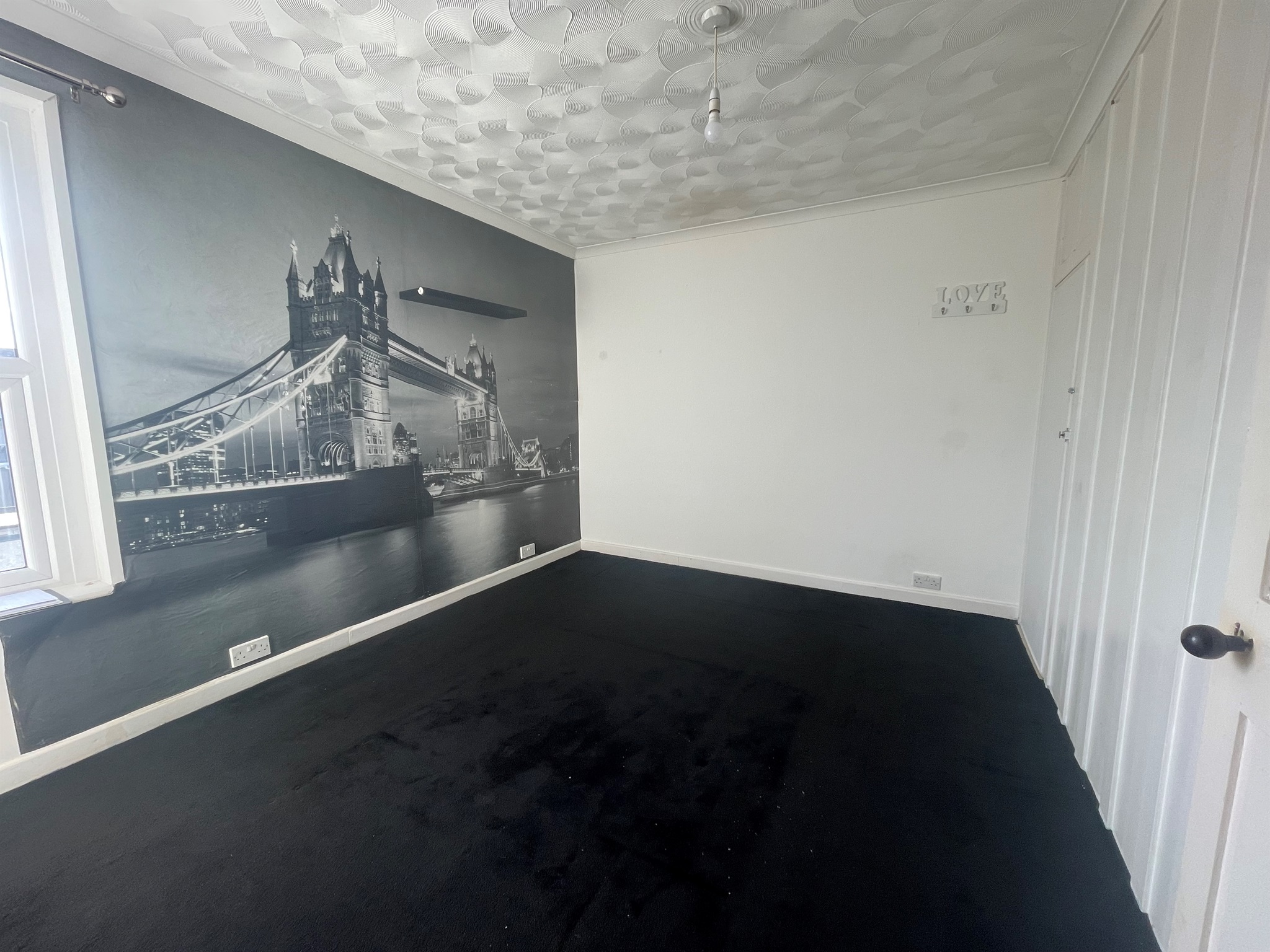 2 bed Terraced