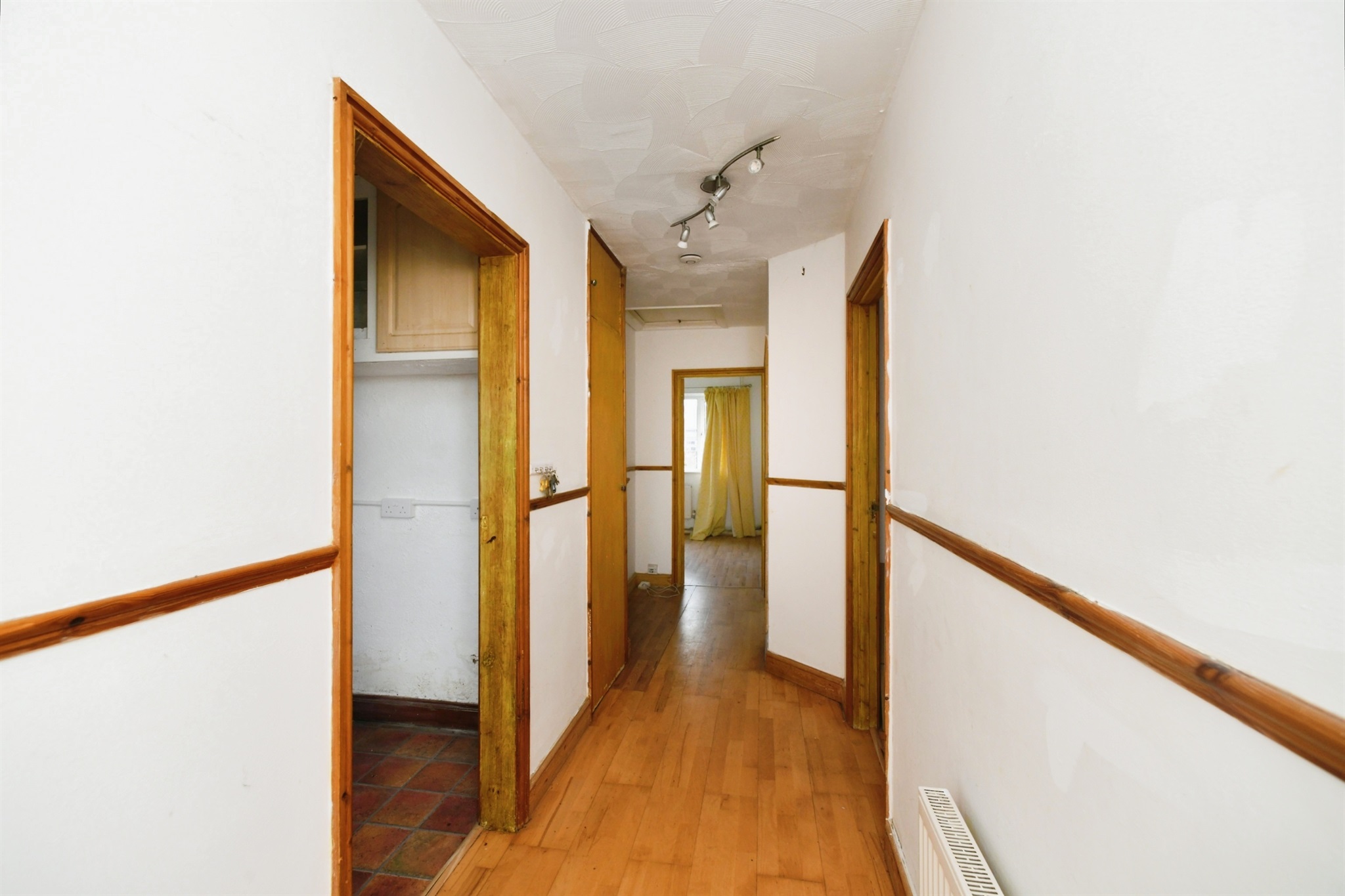 2 bed Semi-Detached Bungalow