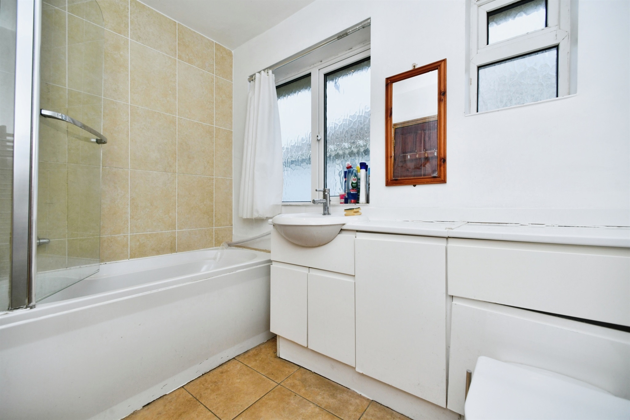 2 bed Semi-Detached Bungalow