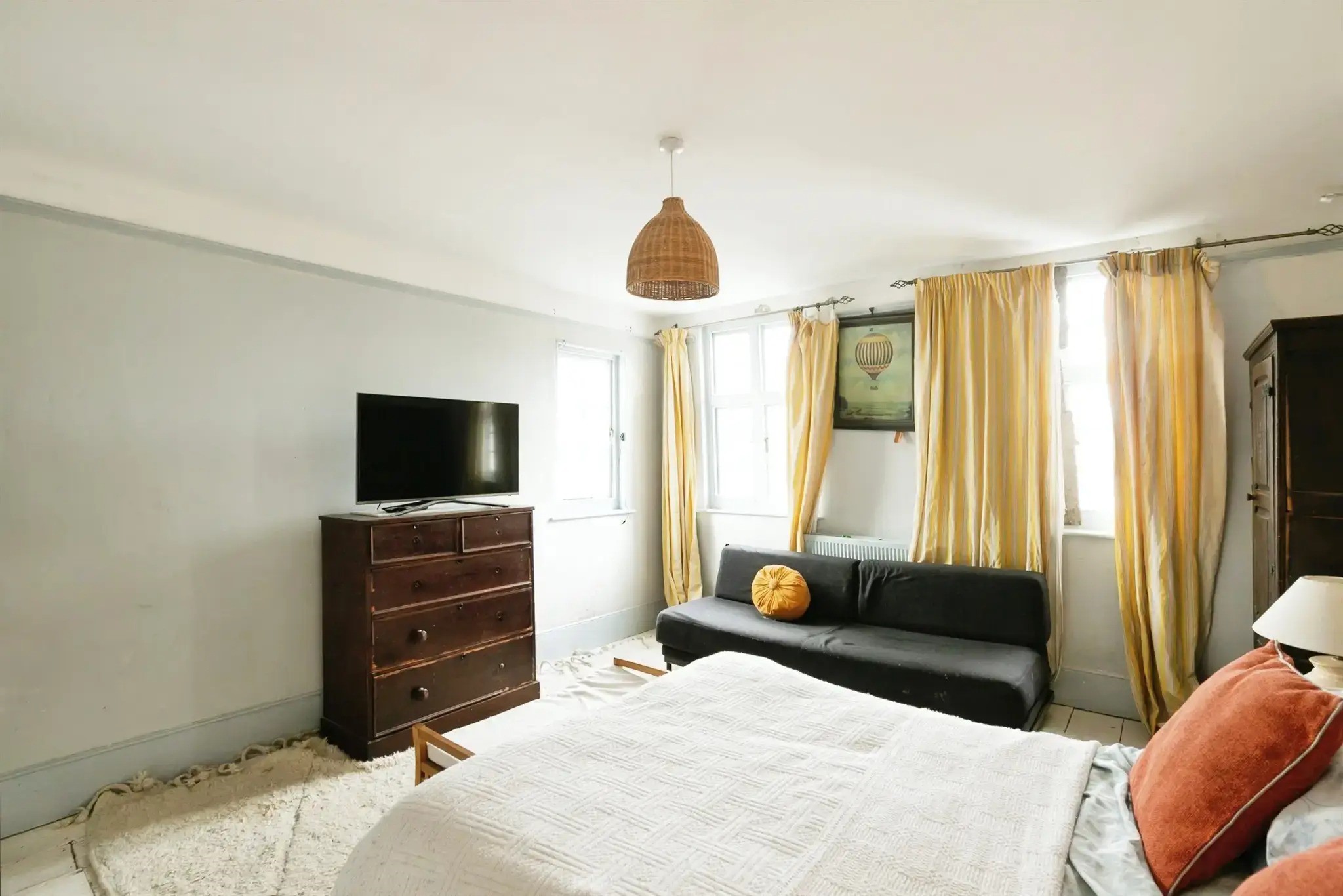 4 bed End of Terrace