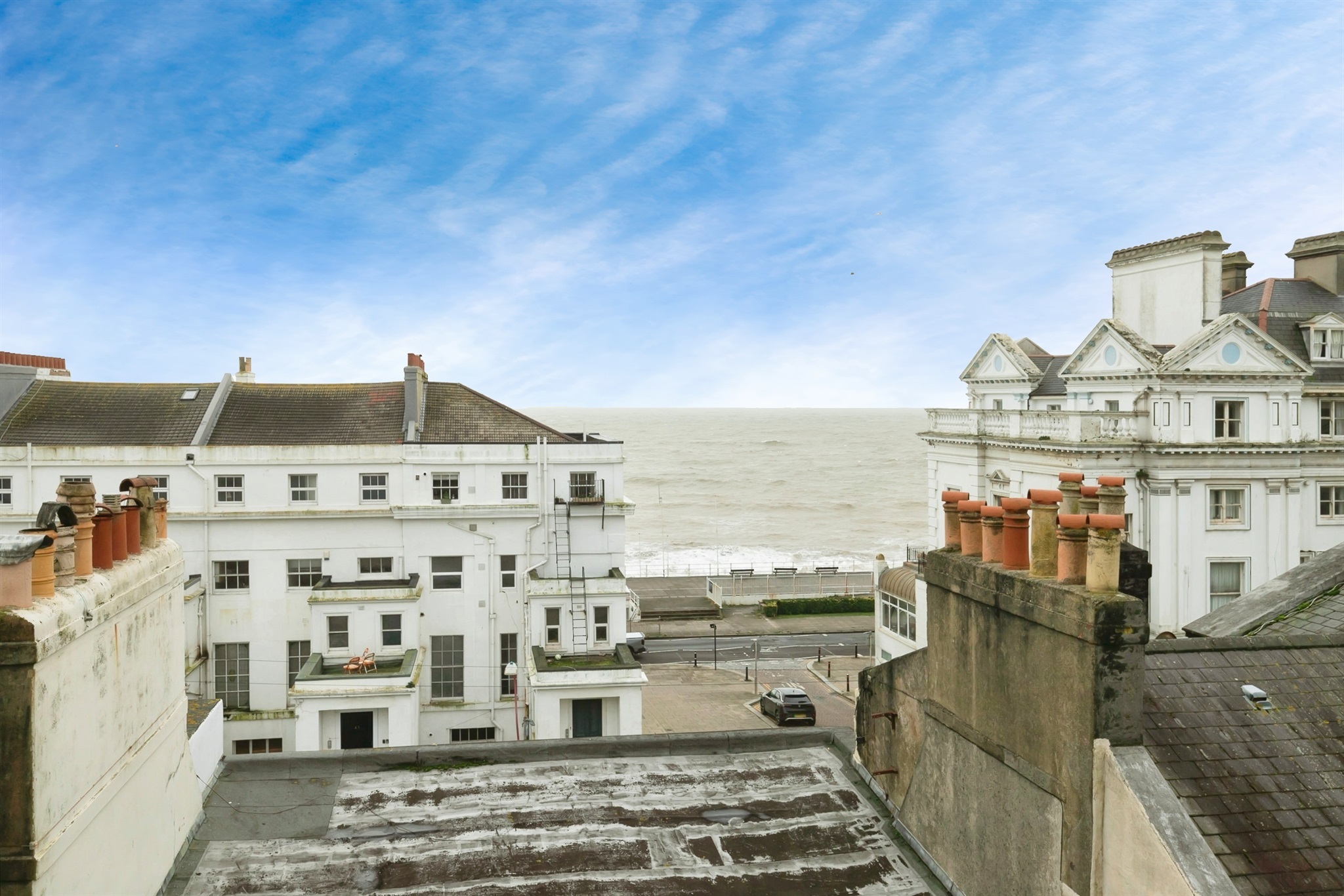 4 bed End of Terrace
