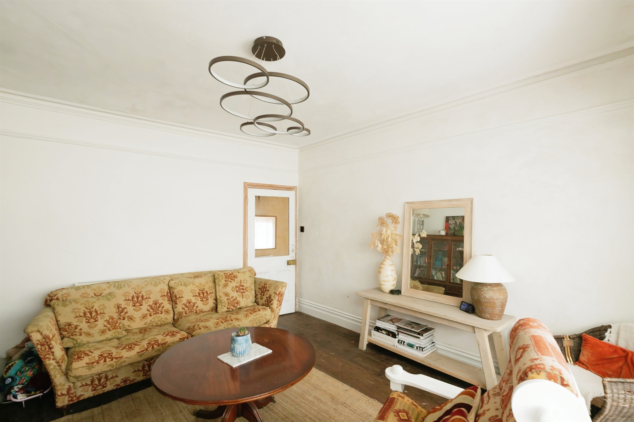 4 bed End of Terrace