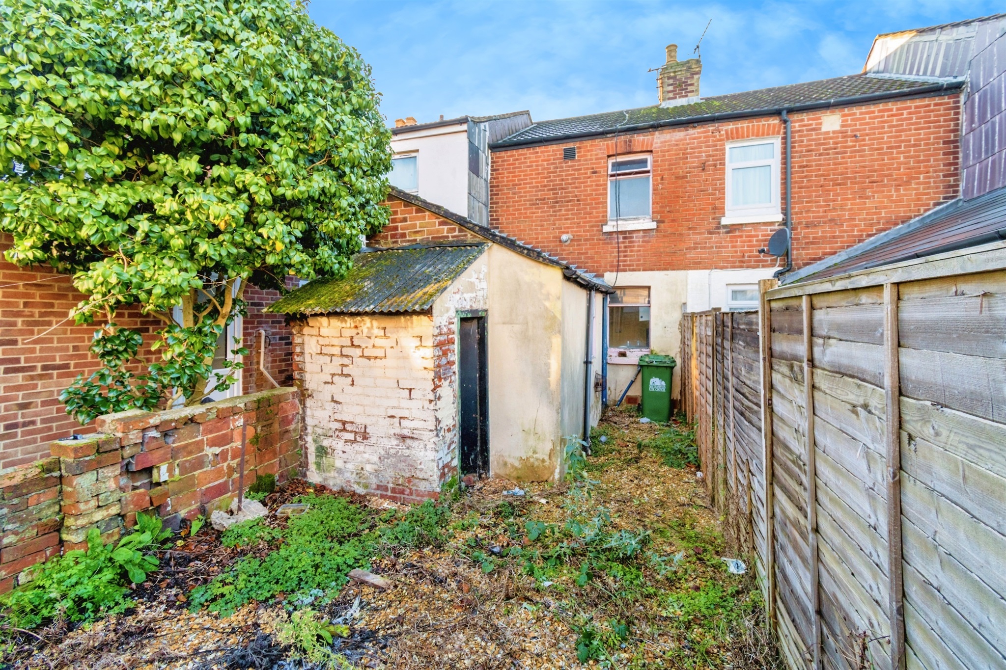 2 bed Terraced