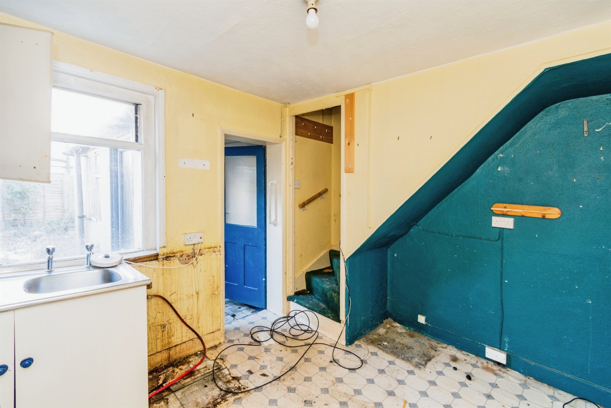 2 bed Terraced