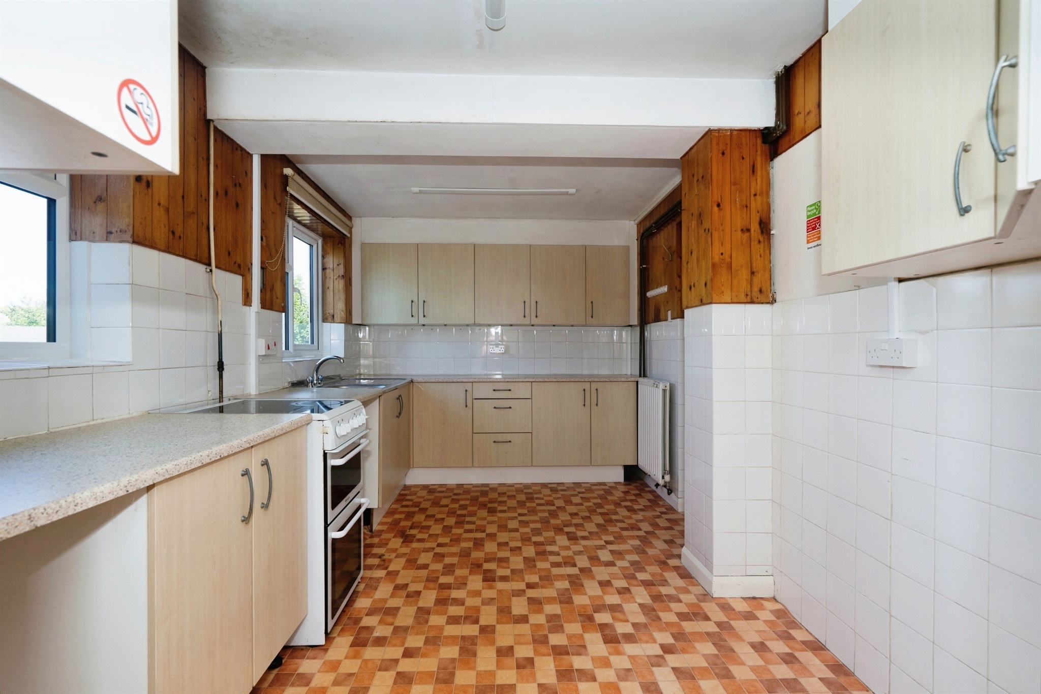 4 bed Semi-Detached