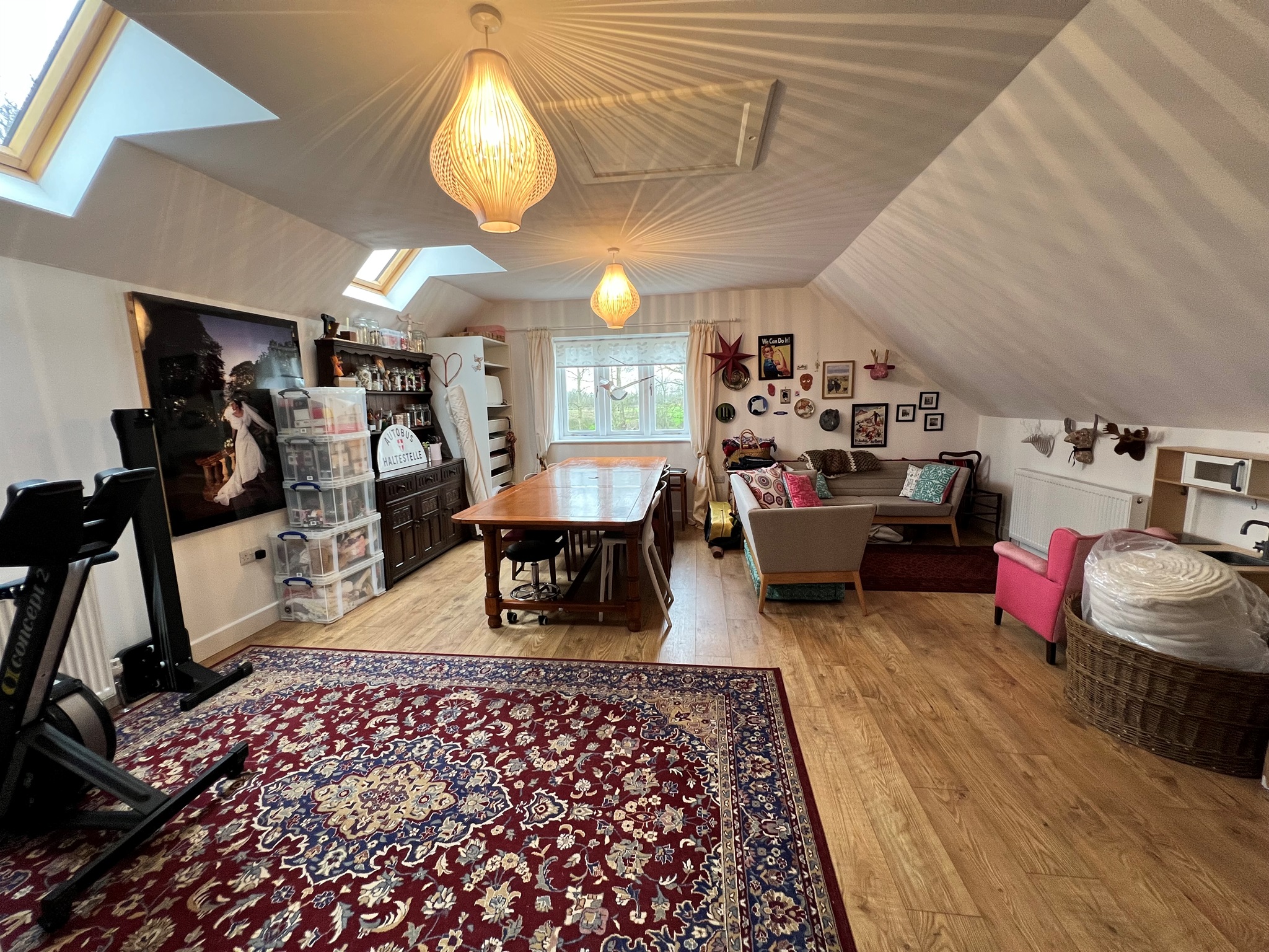 5 bed House