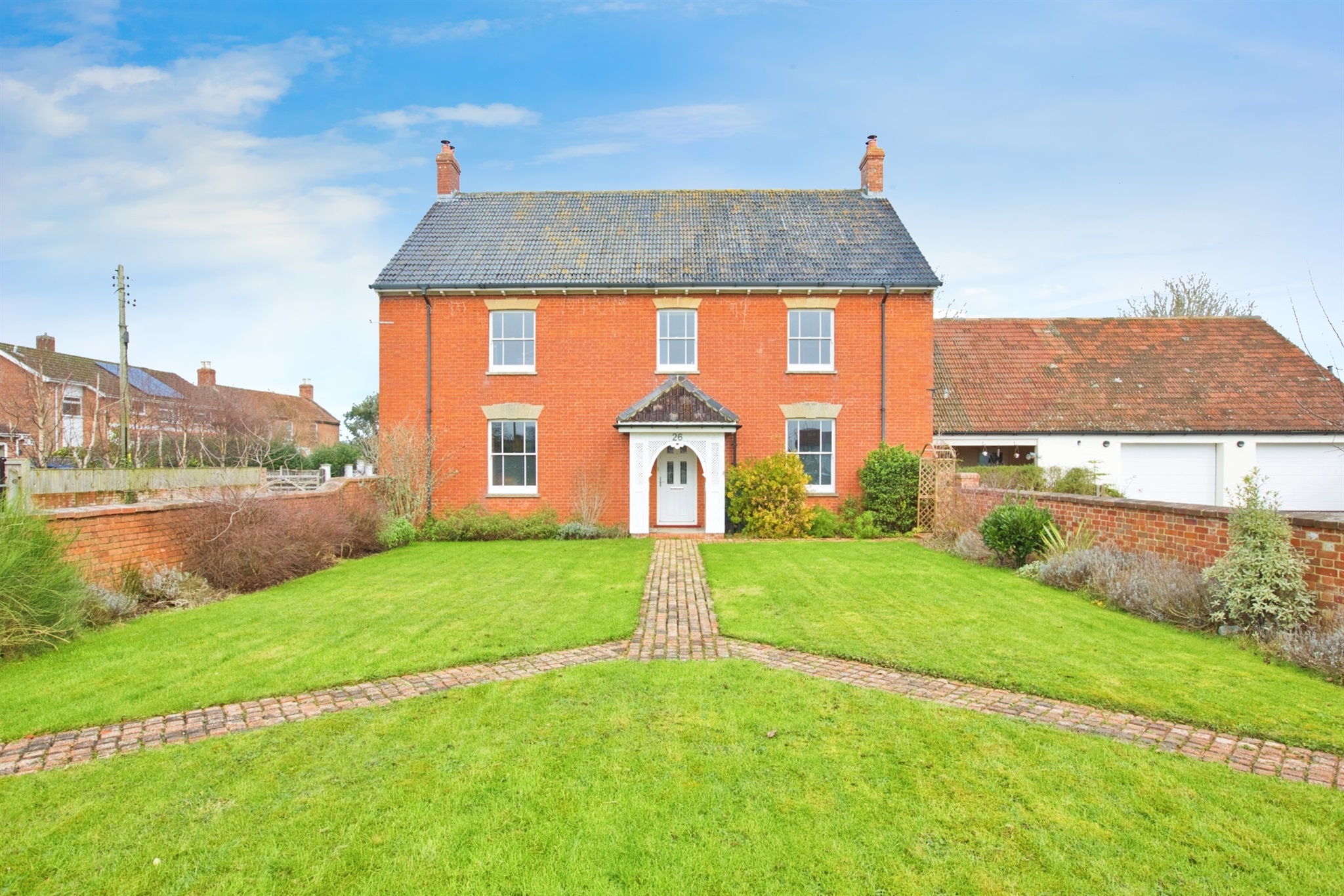 5 bed House