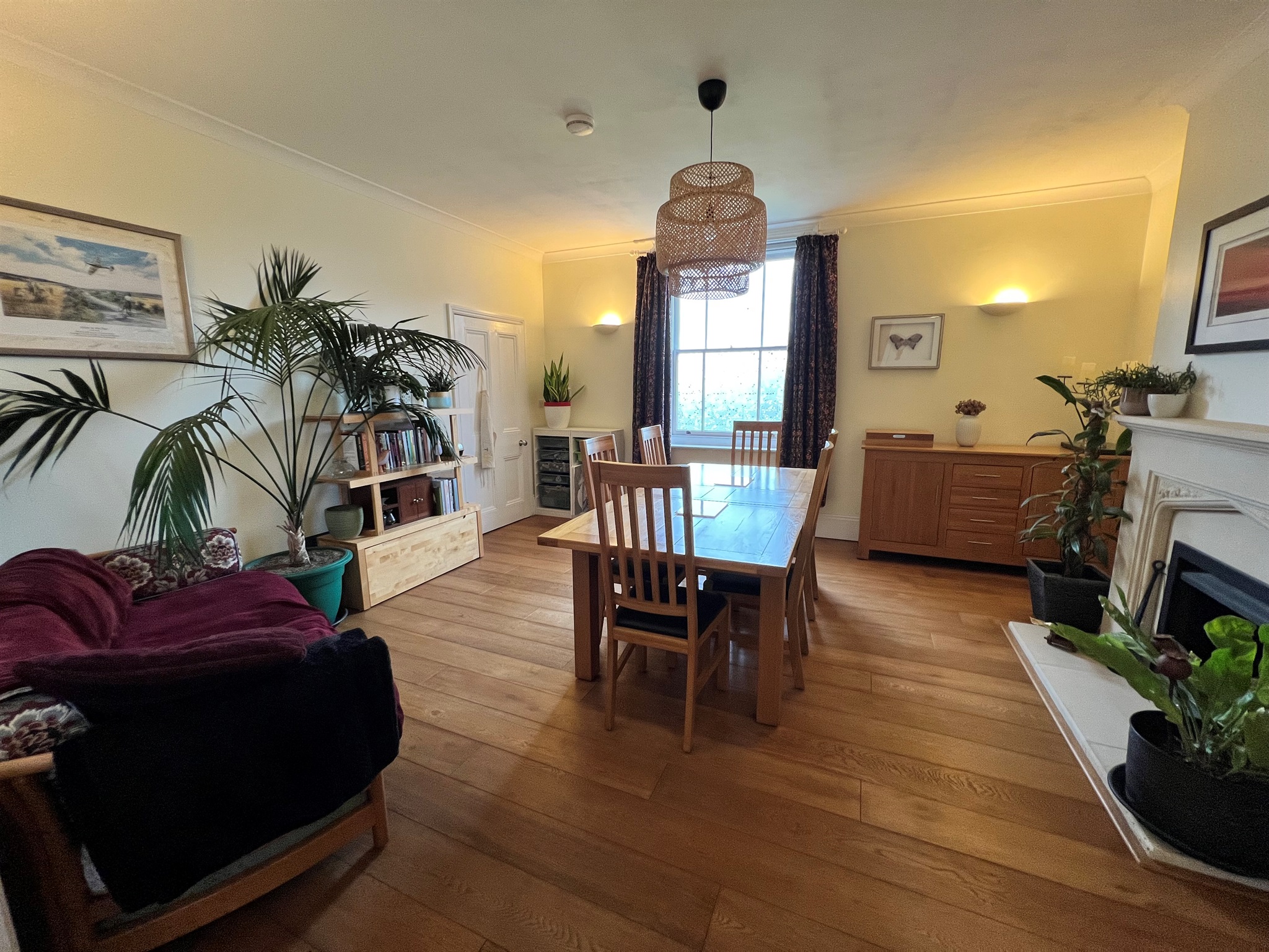 5 bed House