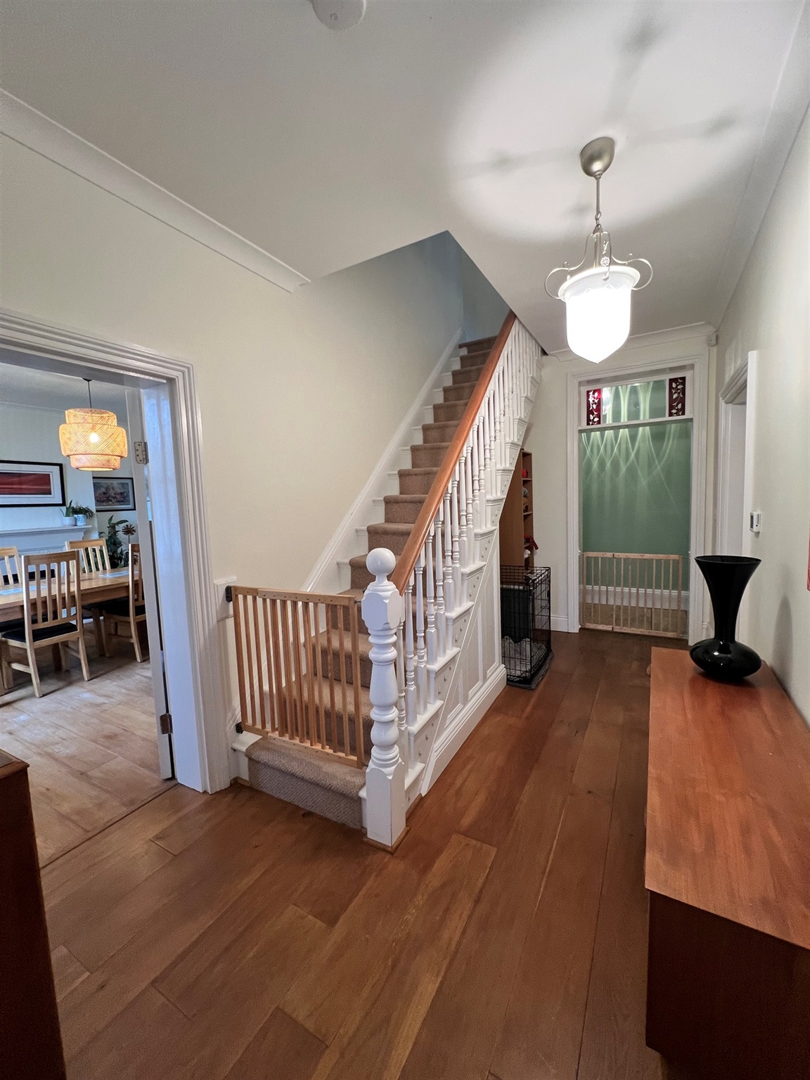 5 bed House