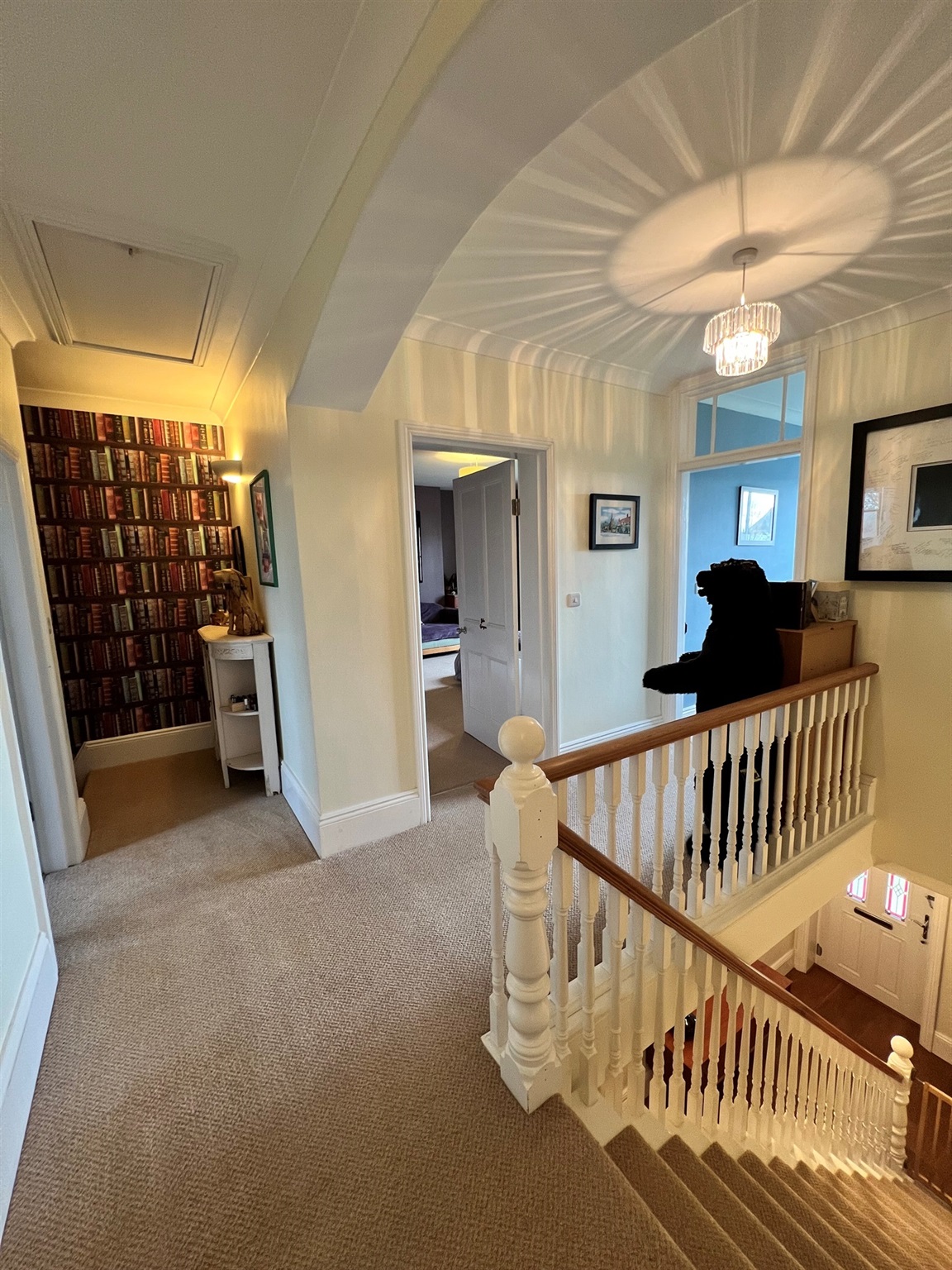 5 bed House