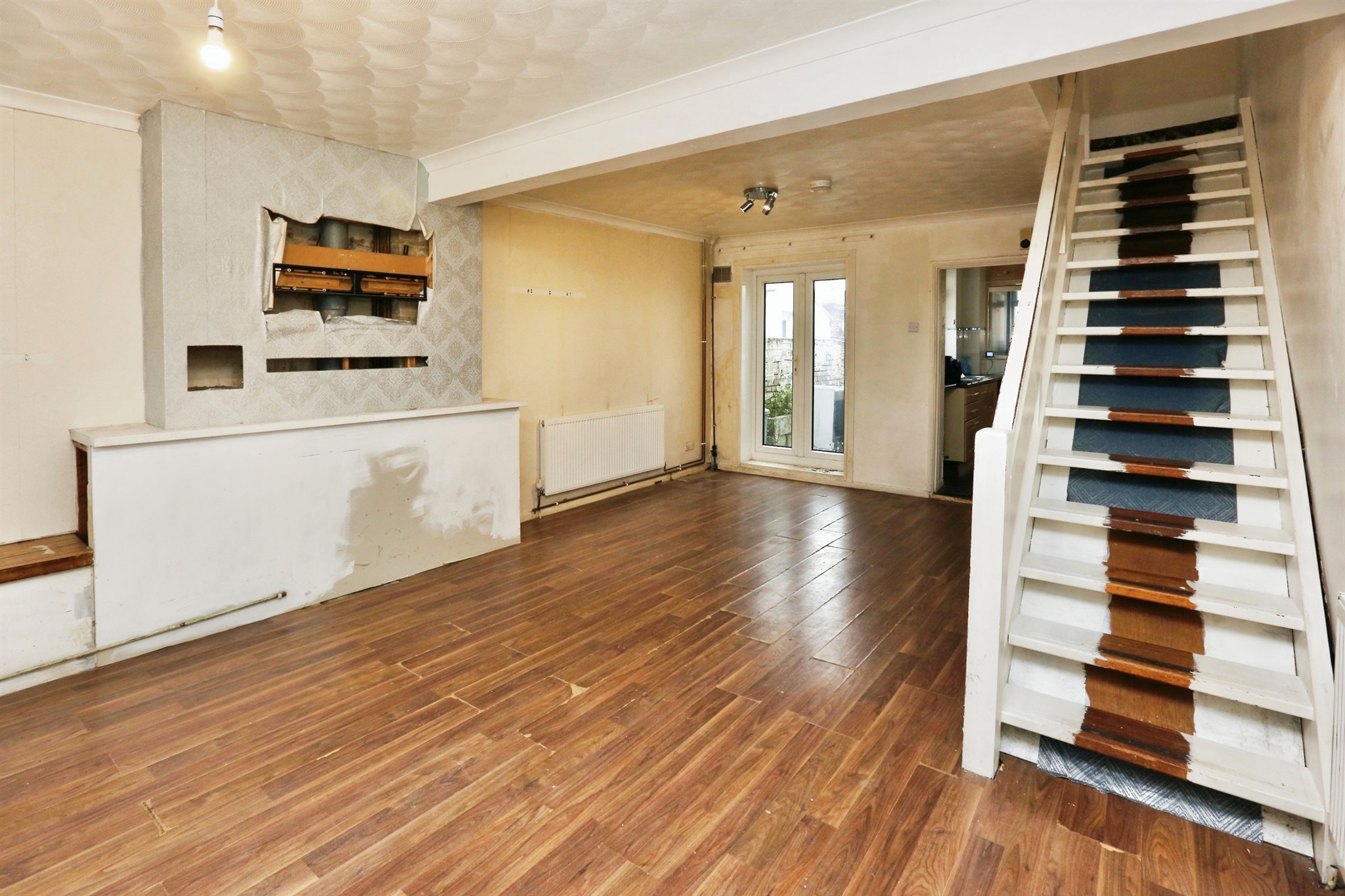 3 bed Terraced