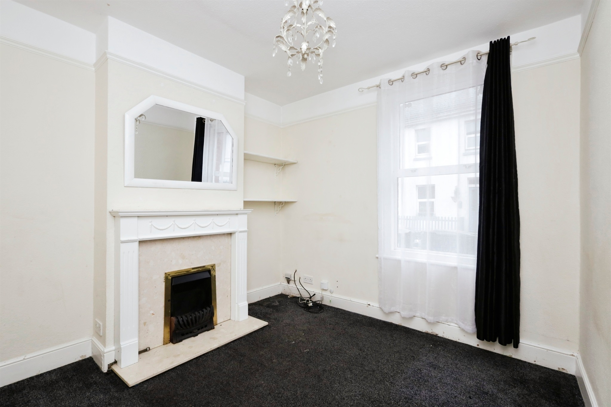 2 bed Terraced