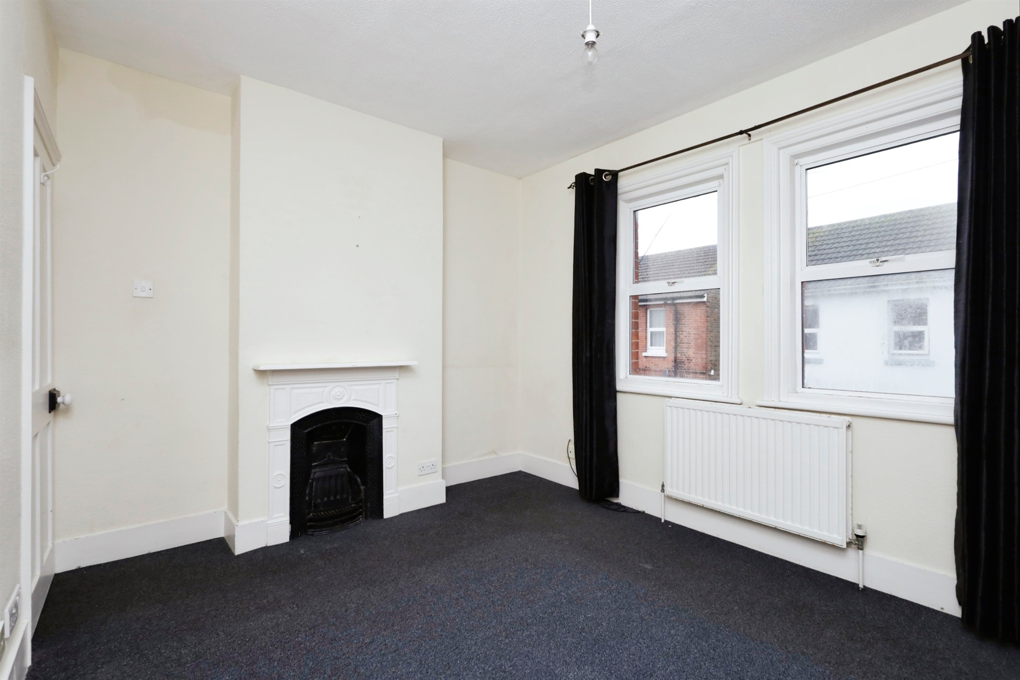 2 bed Terraced