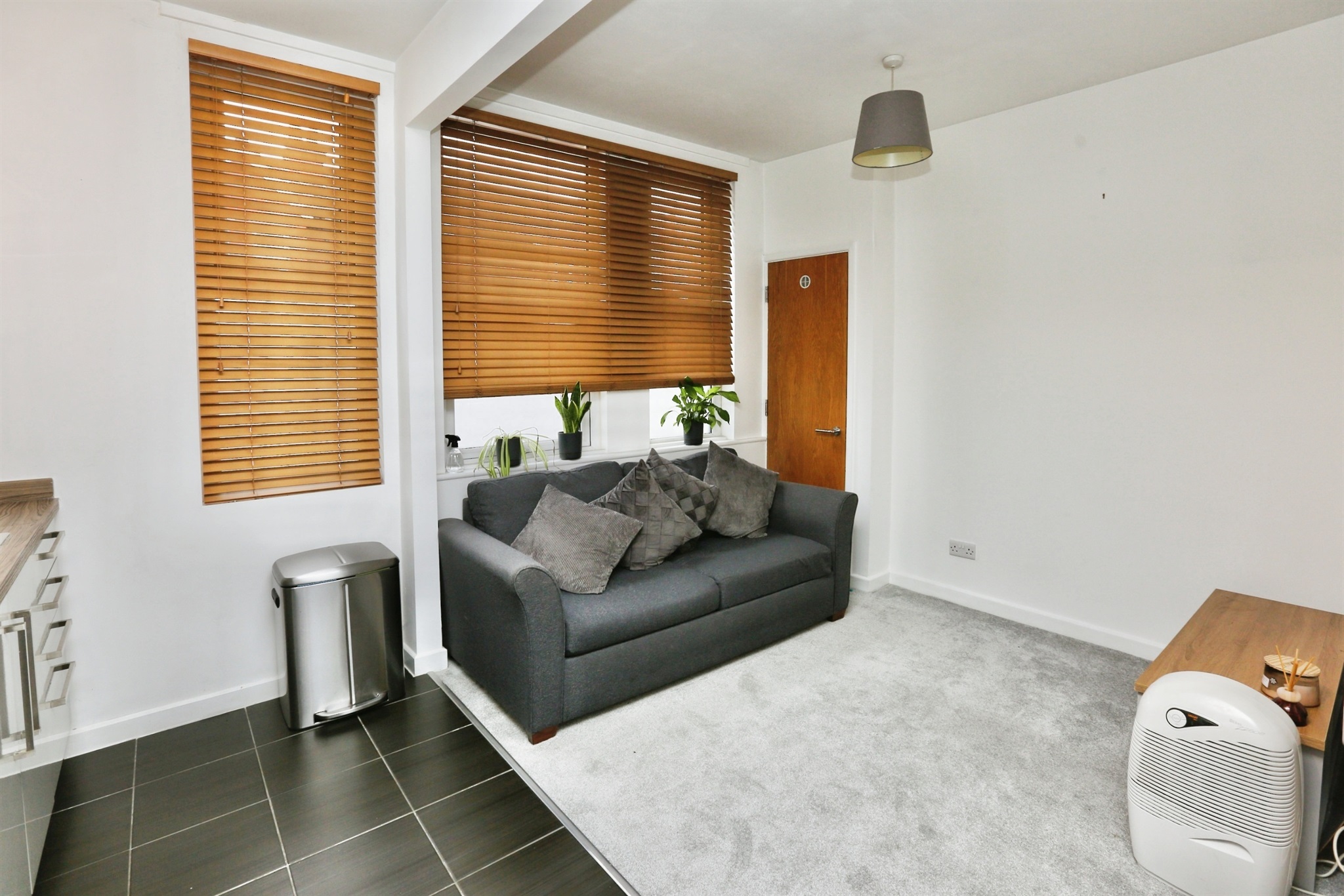 1 bed Ground Flat