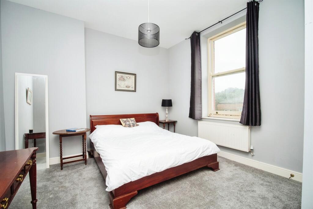 2 bed Apartment