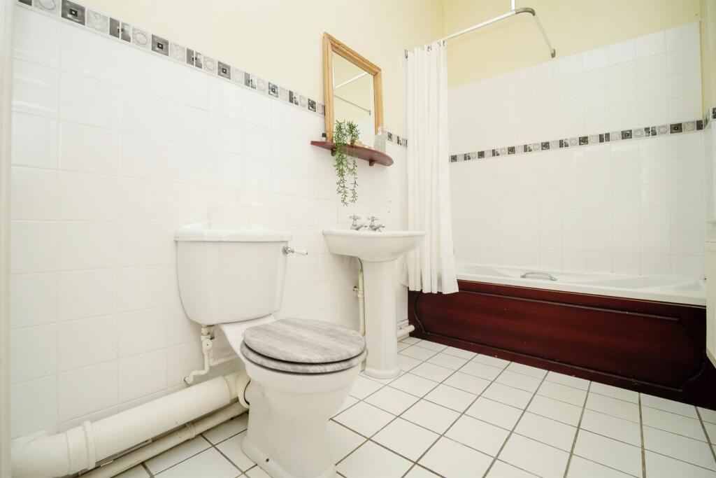 2 bed Apartment