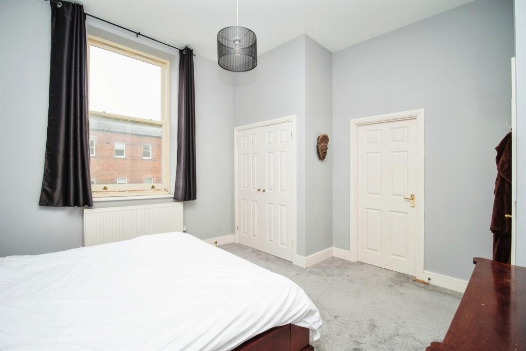 2 bed Apartment