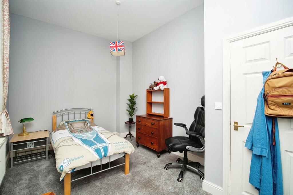 2 bed Apartment