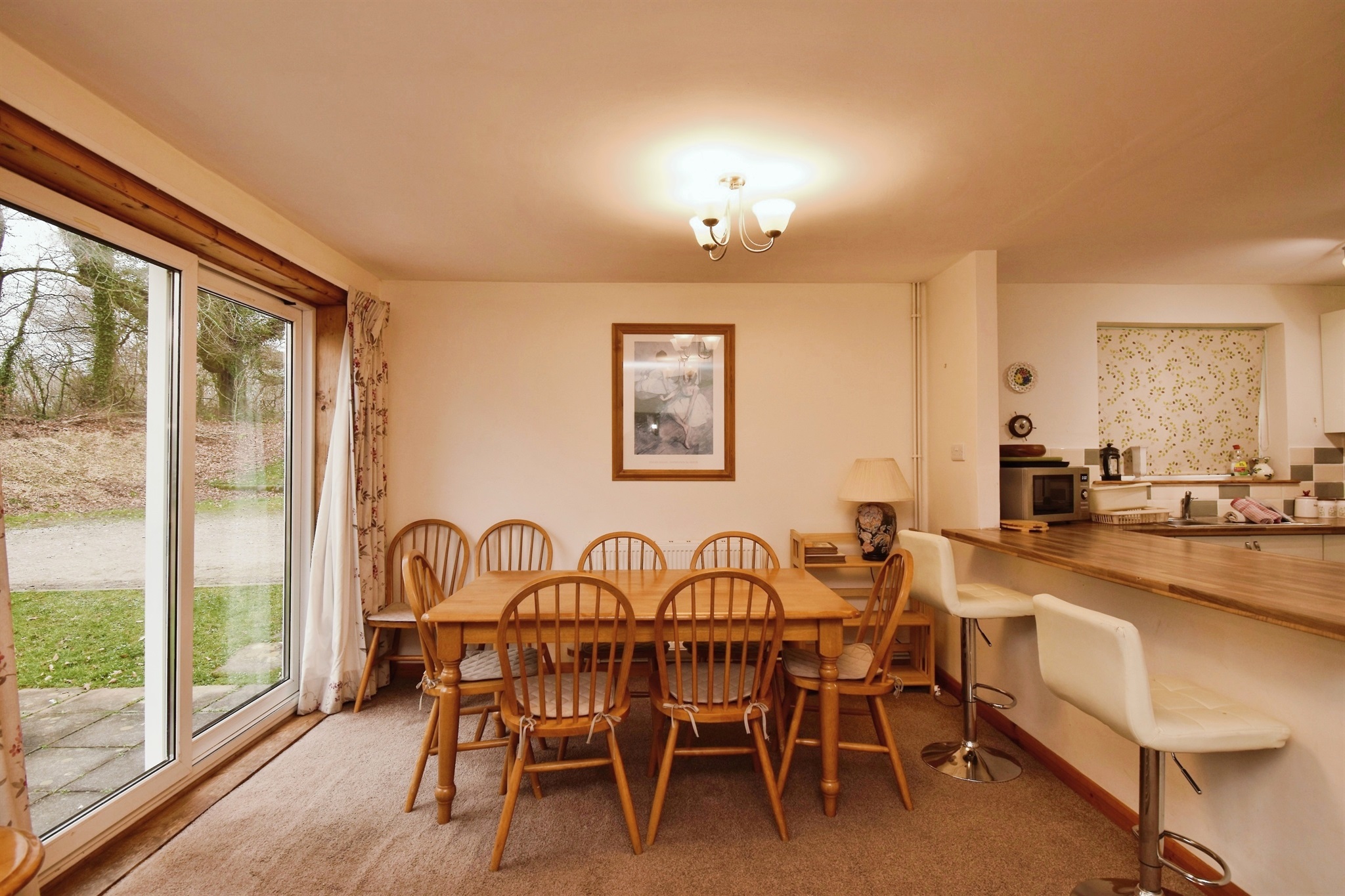 4 bed Guest House