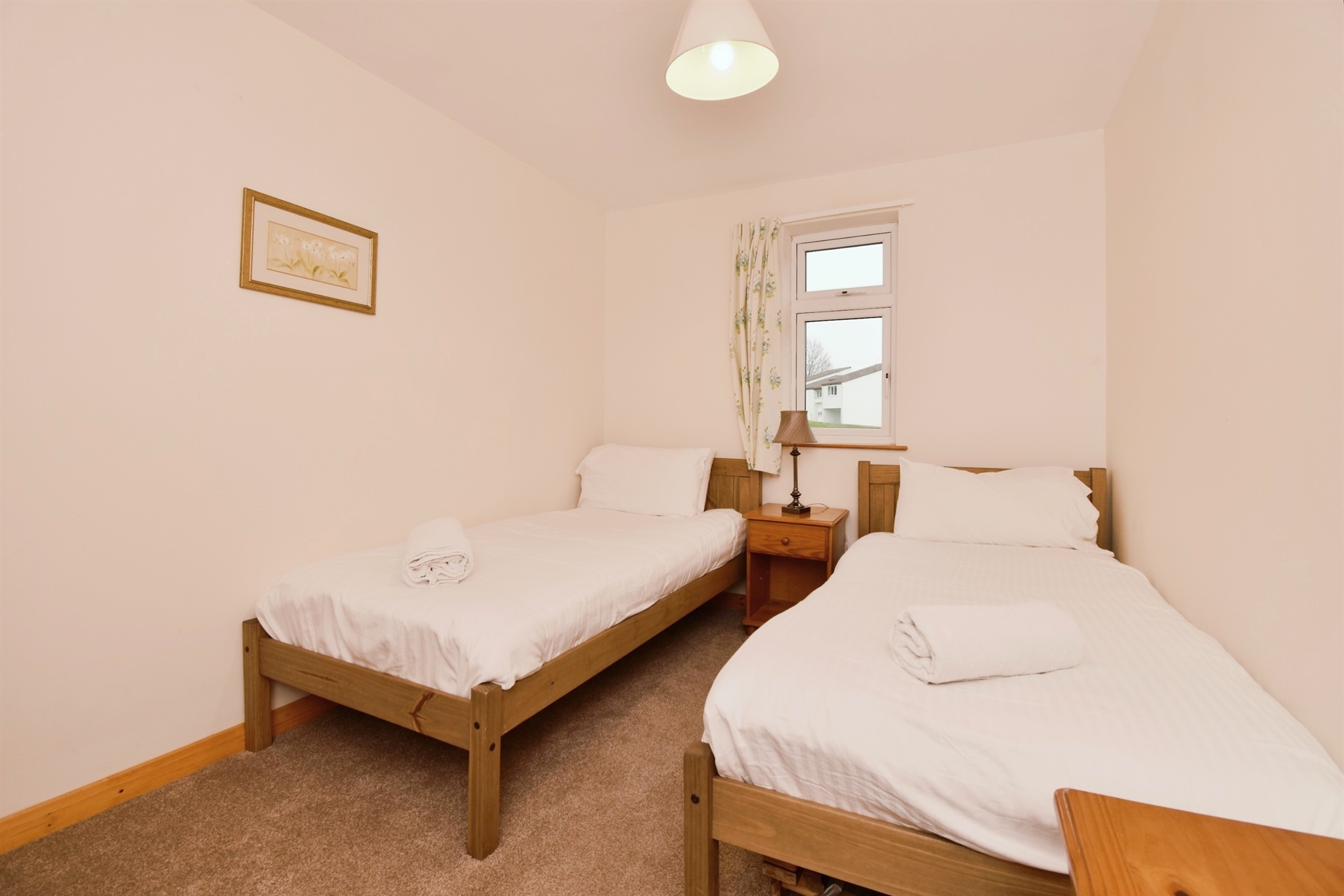 4 bed Guest House