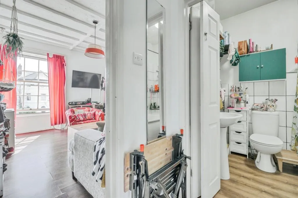 1 bed Apartment