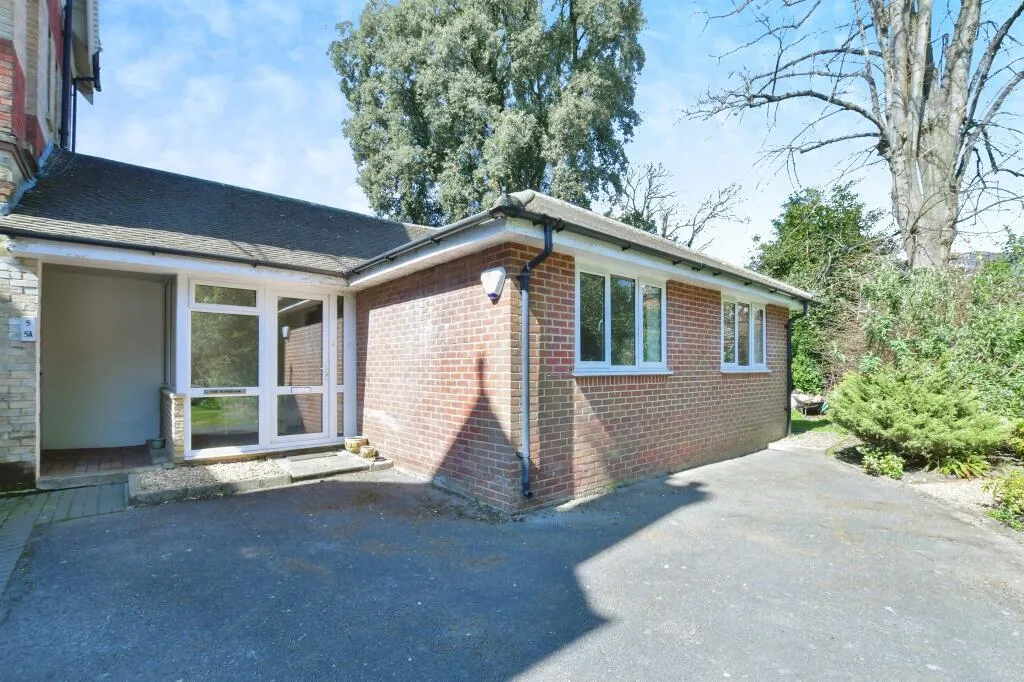 2 bed Terraced Bungalow