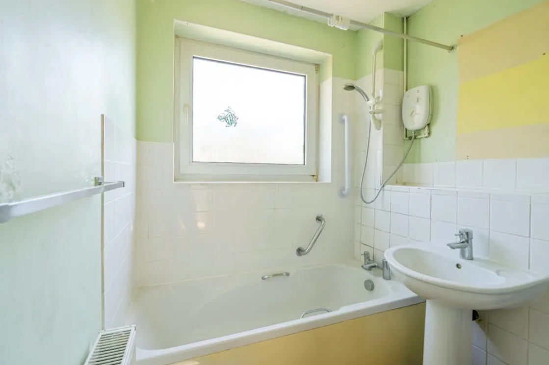 3 bed Semi-Detached