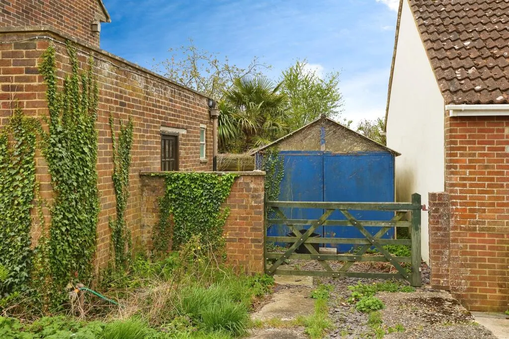 3 bed Semi-Detached