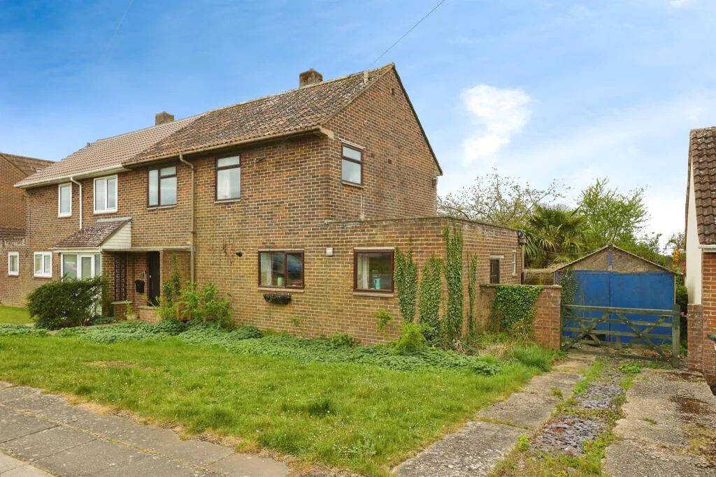 3 bed Semi-Detached