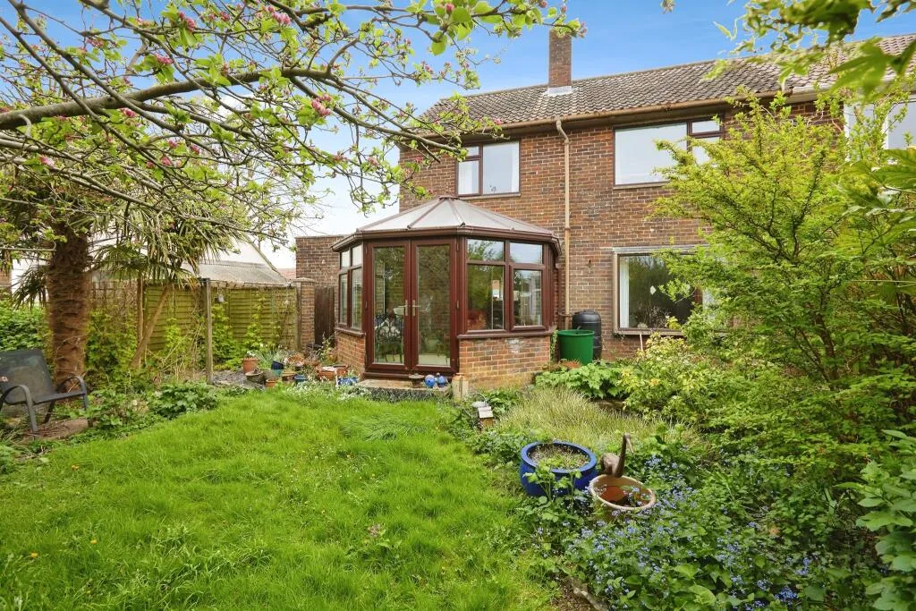 3 bed Semi-Detached