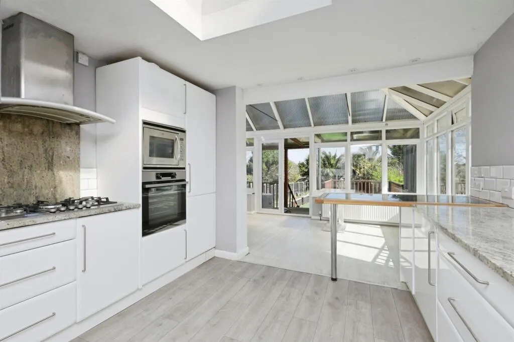 3 bed Terraced