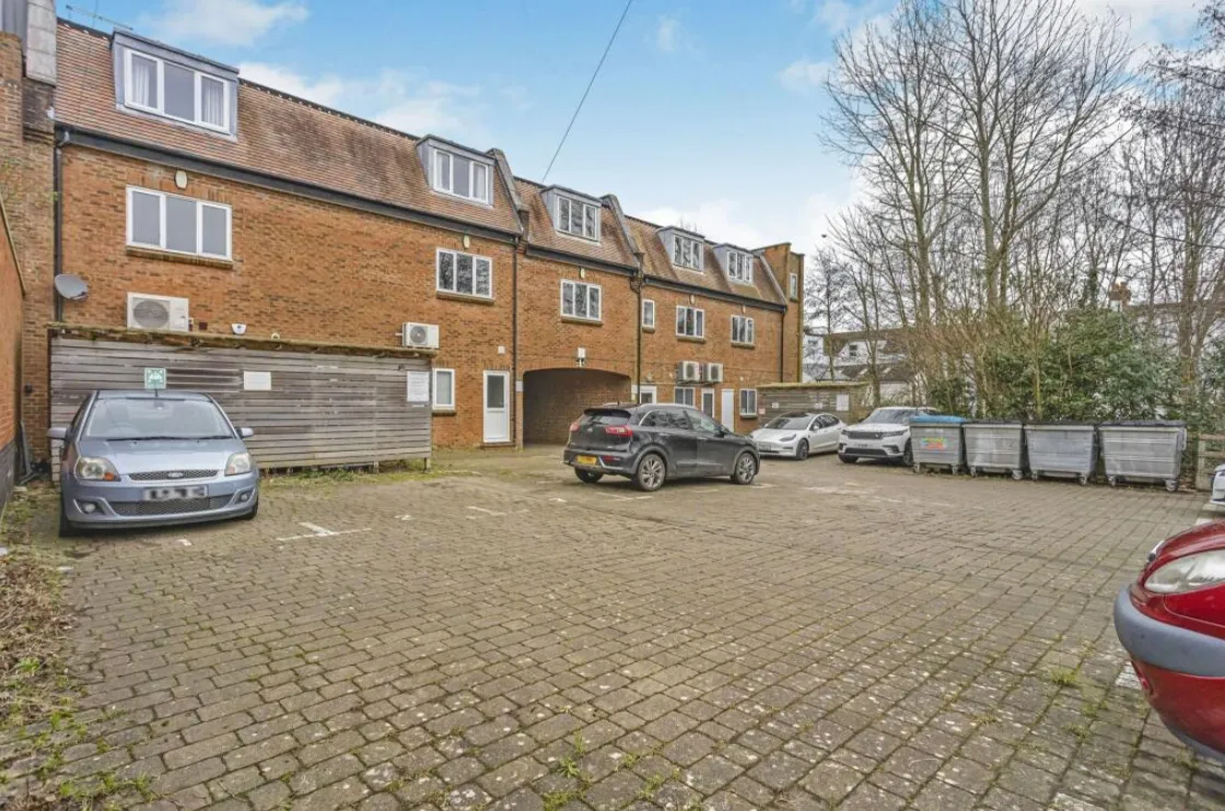2 bed Apartment