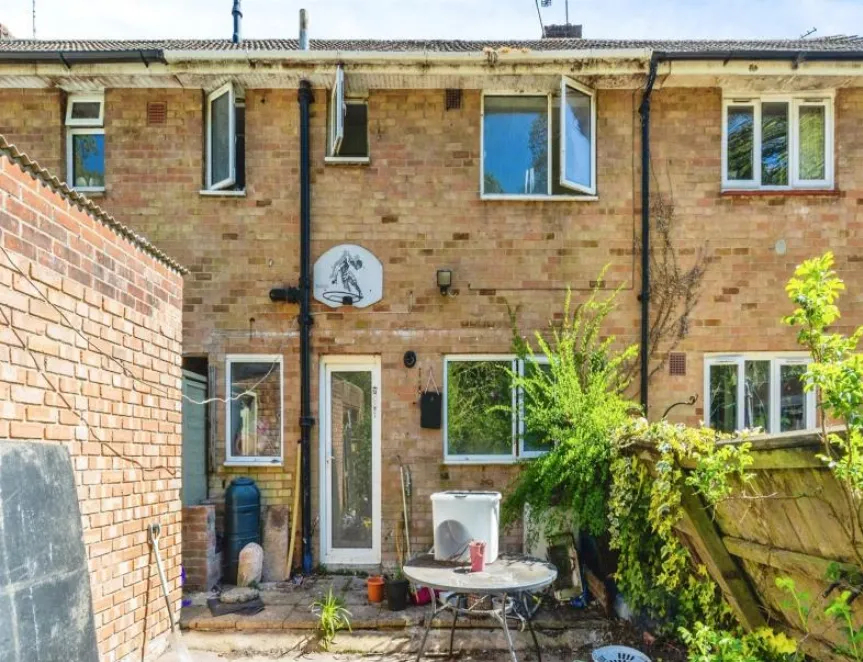 3 bed Terraced