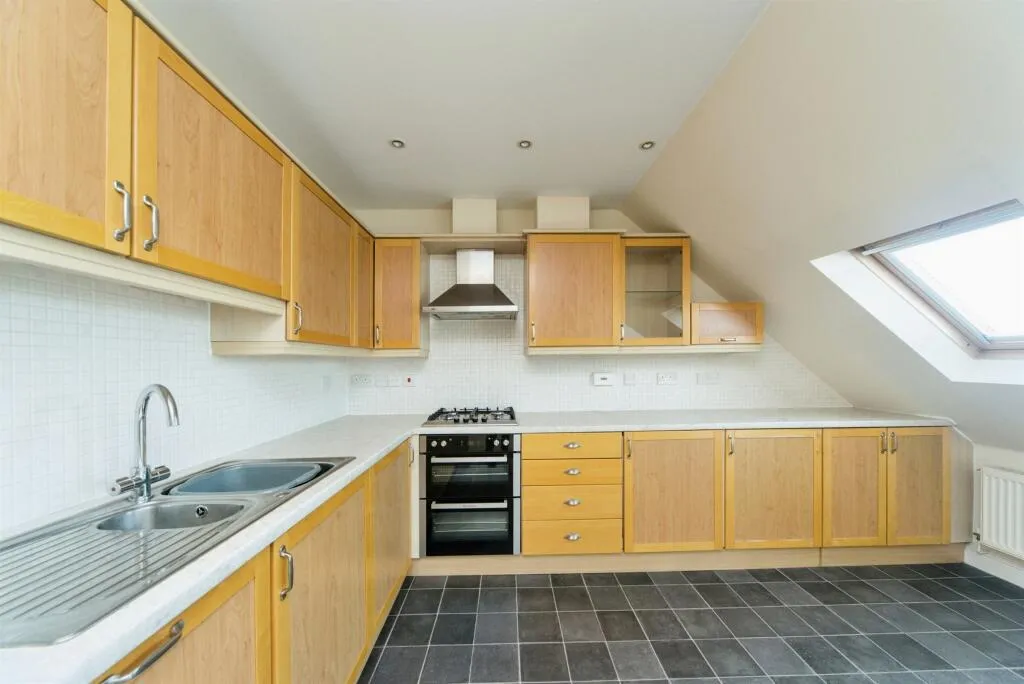 2 bed Apartment