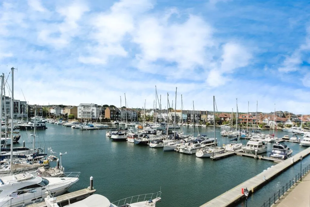 2 bed Apartment