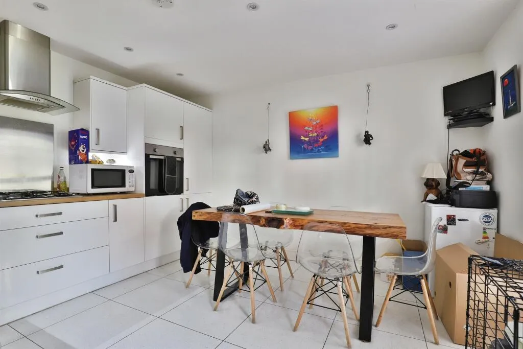 2 bed Mews