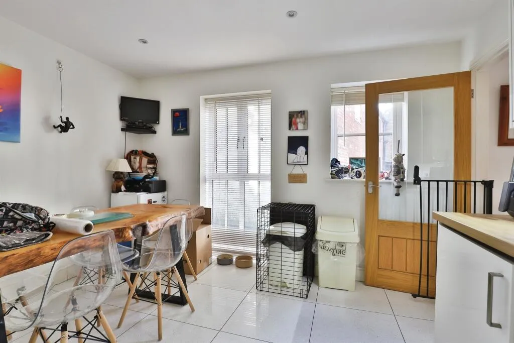 2 bed Mews