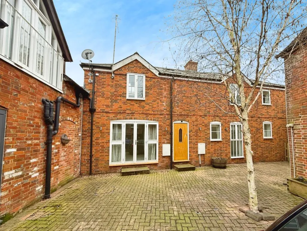 2 bed Mews