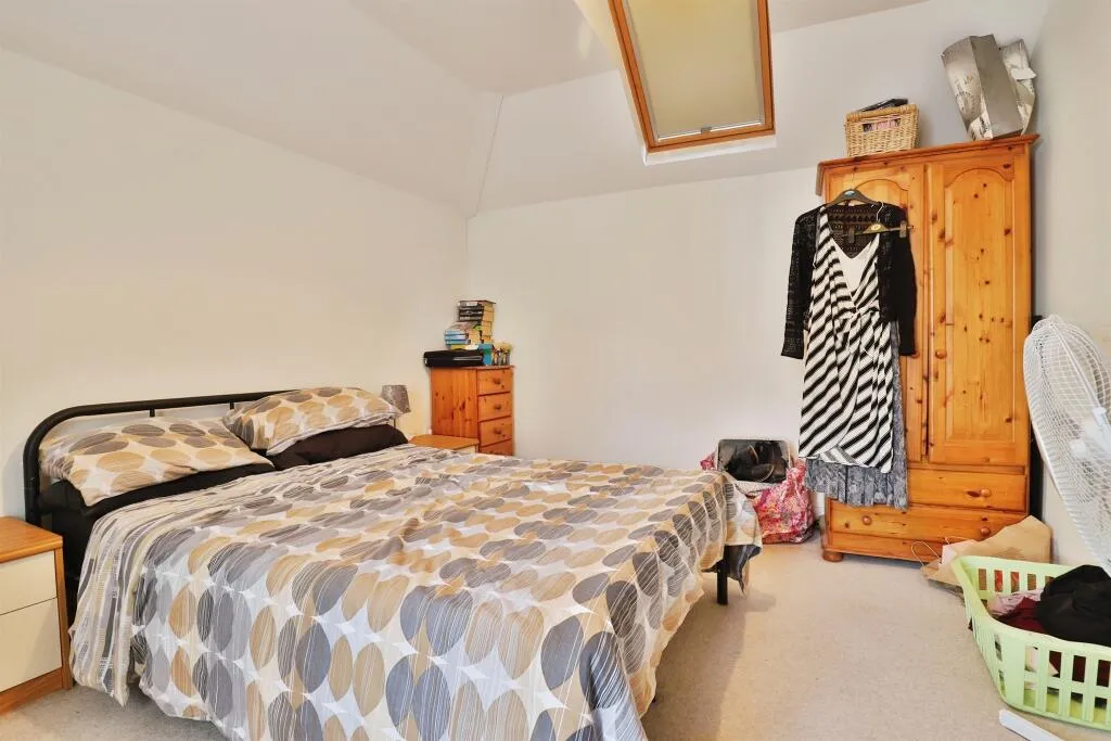 2 bed Mews