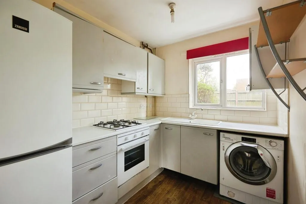 3 bed Semi-Detached