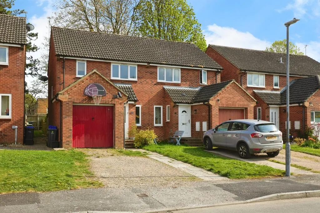 3 bed Semi-Detached