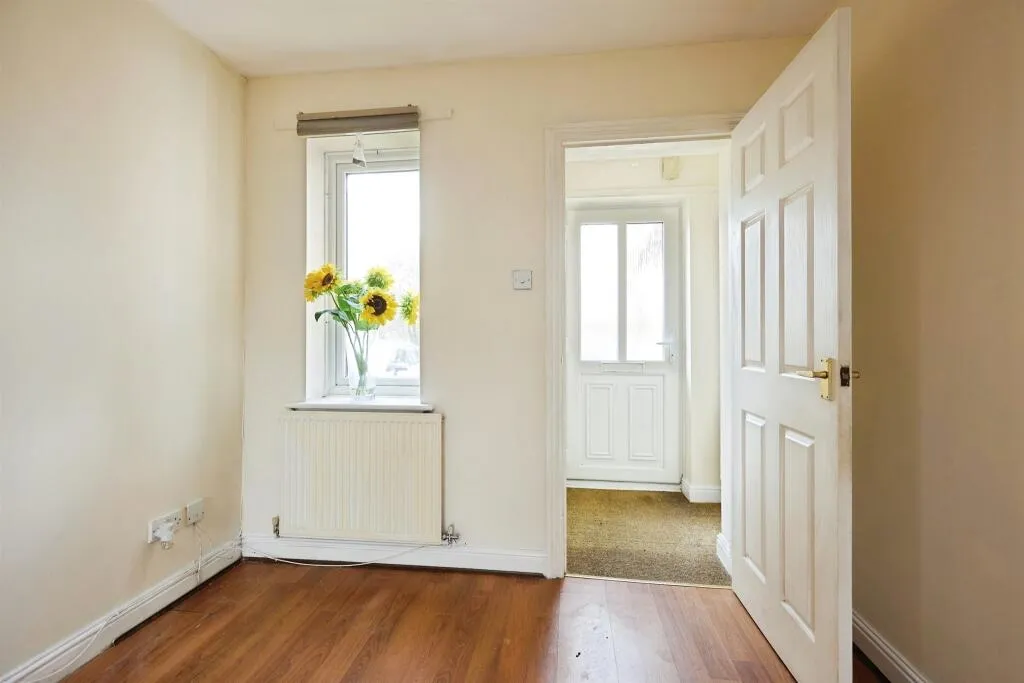 3 bed Semi-Detached