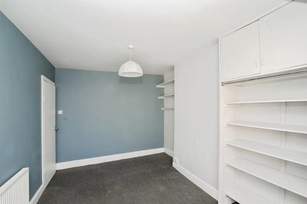 3 bed Terraced