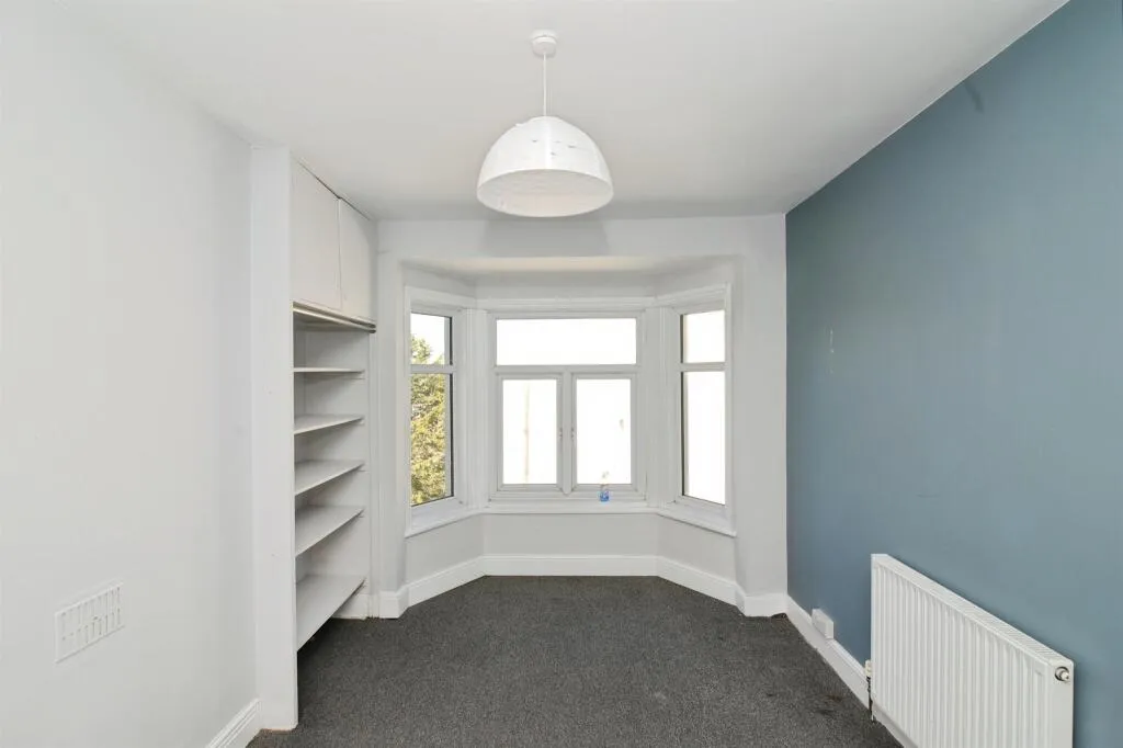 3 bed Terraced