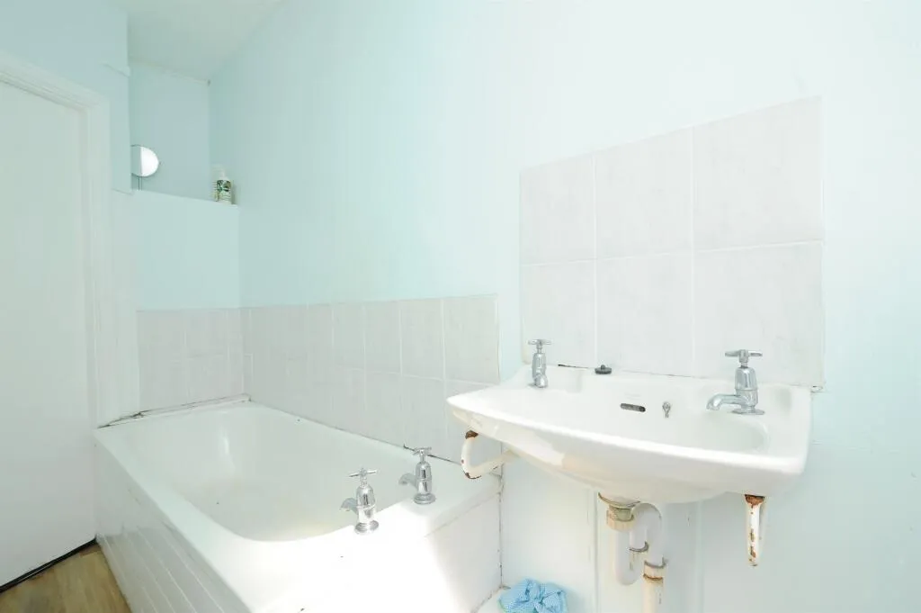 3 bed Terraced