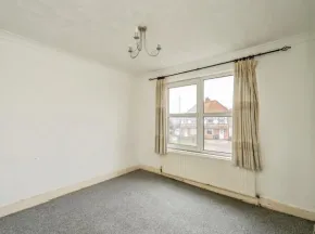2 bed Apartment