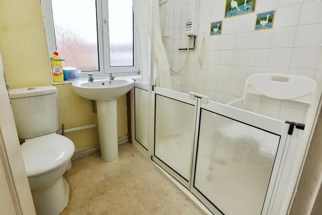3 bed Terraced